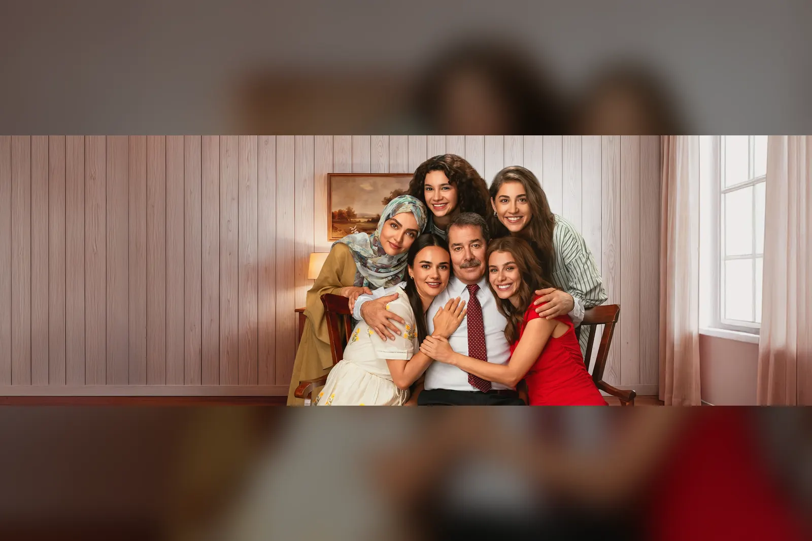 Evlilik Güzeldir dizisinin resmi tanıtım görseli